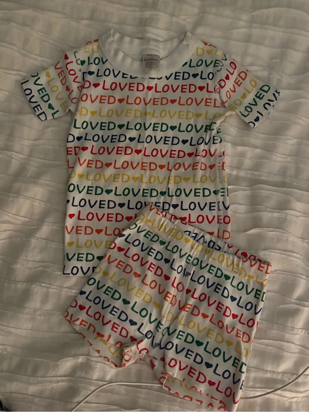 Hanna Andersson White Pajama Set with Multicolor 'LOVED' Print